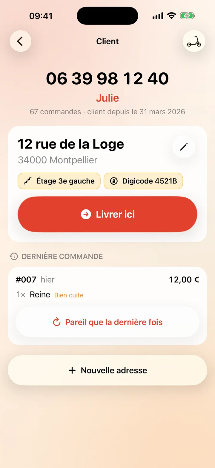 Fiche client : adresse, étage, digicode et dernière commande de Julie